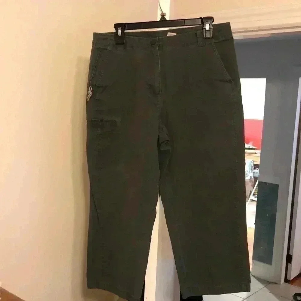 L.L.Bean green cotton/spandex pants. Size 12